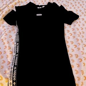 Dress that outlines your curves